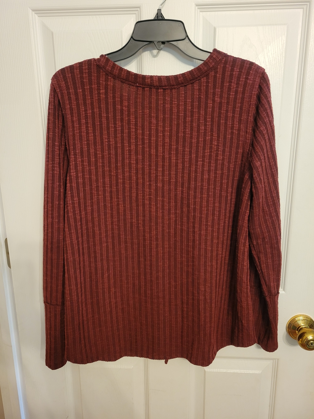 Absolutely Famous Burgundy Ribbed Button-Front Cardigan - Picture 5 of 7